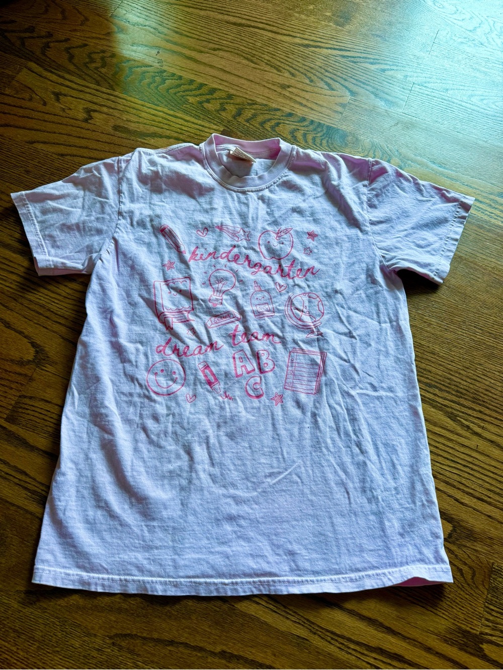 Kindergarten Dream Team Comfort Colors Pastel Pink tee M
